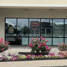 DiBella's Exterior Windows in BayTowne Plaza